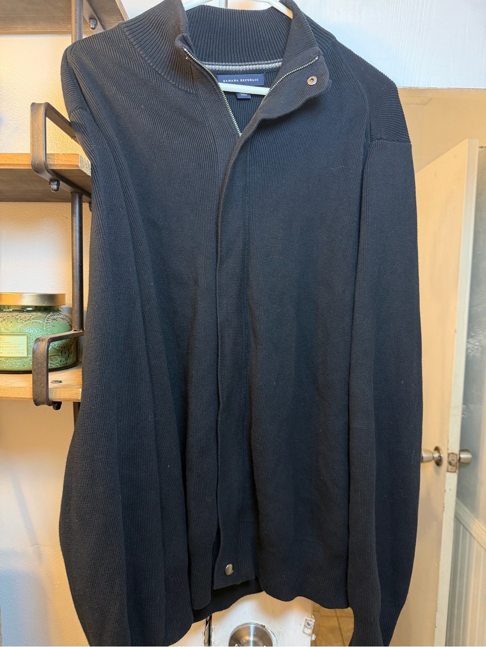 Banana Republic Men’s Black Zip-Up 100 % Cotton Sweater Jacket